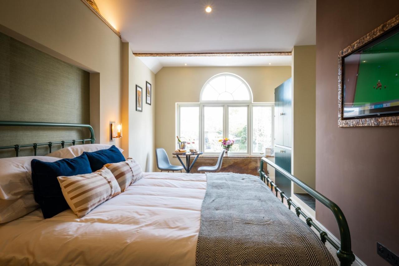 Craig'S Suites Windermere Eksteriør bilde